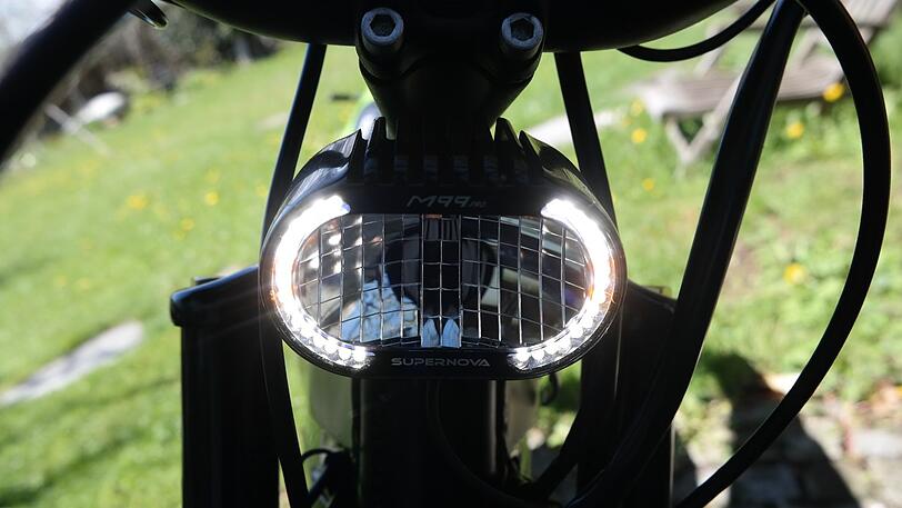 Gut sichtbar: das LED-Tagfahrlicht des Elmoto Loop.
