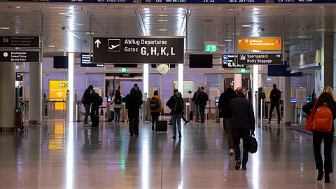 Die Angeklagte war aus Spanien kommend am Münchner Flughafen gelandet und sollte die Drogen in der City an einen weiteren Täter übergeben. (Archivbild)
