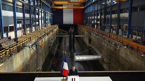 Neben Deutschland wollen sieben weitere L&auml;nder mit Paris &uuml;ber eine Ausweitung des Atomschirms reden.