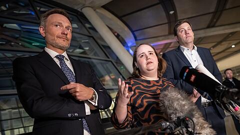 Die Parteichefs der Koalitionsparteien: Christian Lindner (FDP), Ricarda Lang (Grüne) und Lars Klingbeil (SPD, v.l.n.r.).