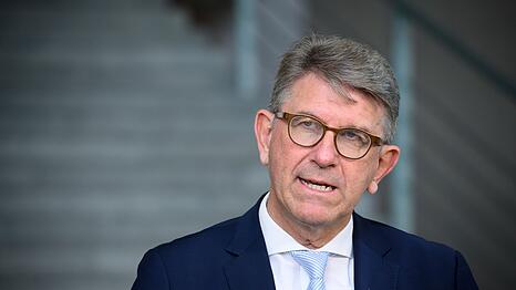 Kulturstaatsminister Wolfram Weimer  steht in der Kritik. (Archivbild)