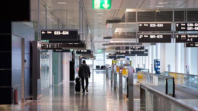 Leerer Flughafen: In den Pfingstferien dürfte es hier wieder etwas voller werden. (Archivbild)