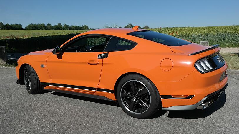 Flach, lang, stark: Der Mach 1 ist die Spitze des Mustang-Angebots in Europa.