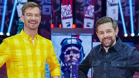 "Joko & Klaas gegen ProSieben on Ice": Joko Winterscheidt (l.) und Klaas Heufer-Umlauf wagen sich aufs Glatteis.