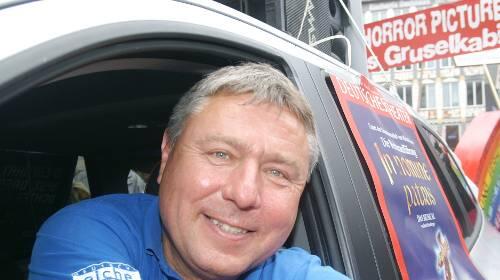 Dietmar Holzapfel auf dem Münchner CSD. Weil die CSU dieses Jahr ausgeladen wurde, will der "Deutsche Eiche"-Wirt keinen Wagen bereitstellen.