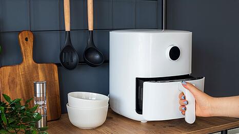 Geben Sie die falschen Speisen in den Airfryer, droht im schlimmsten Fall mehr als eine Sauerei.