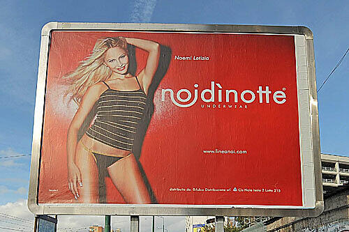 Dessous-Werbung hat sie schon gemacht, jetzt singt sie: Noemi Letizia