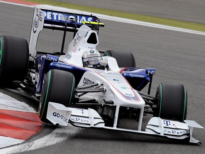 Für den jetzigen BMW-Pilot Nick Heidfeld könnte die Zeit in der Formel 1 vorbei sein, wenn Qadbak nicht zugelassen wird.