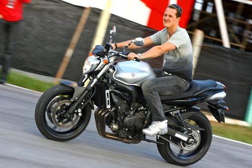 Will wieder Motorrad-Rennen fahren: Michael Schumacher.