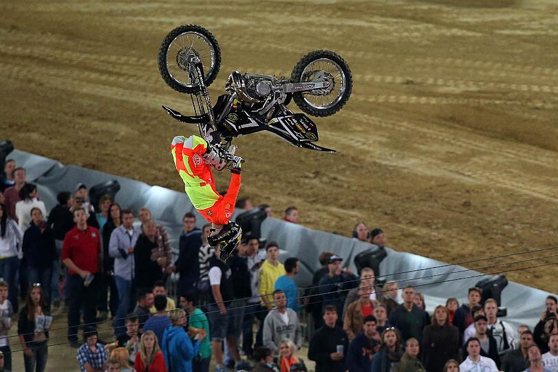 Am Samstag haben die X-Fighters in München Station gemacht - und spektakuläre Stunts gezeigt. Mit von der Partie beim letzten Stopp vor dem Finale in Sydney: Die Stars der Szene rund um den Spanier Dany Torres.