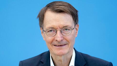 Bundesgesundheitsminister Karl Lauterbach hat sich mit dem Coronavirus infiziert.