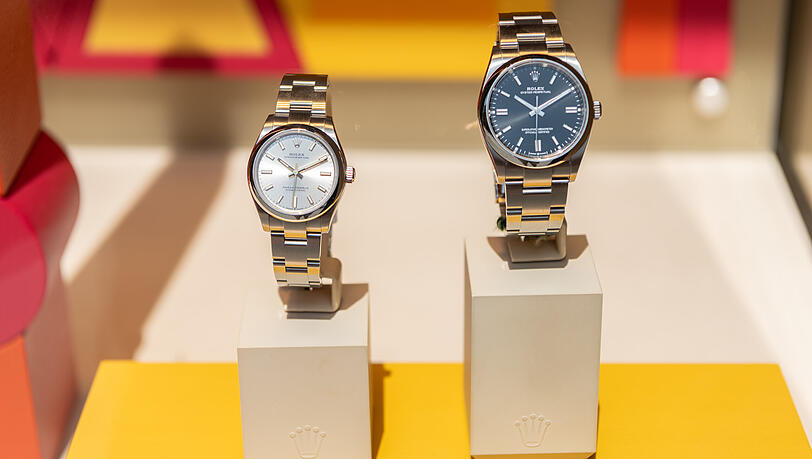 Ob es diese Uhren waren ist zwar unklar, aber dieses Modell, die Rolex Oyster Perpetual, ist eine der beliebtesten der Marke.