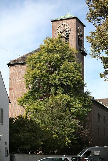 Die Auferstehungskirche.