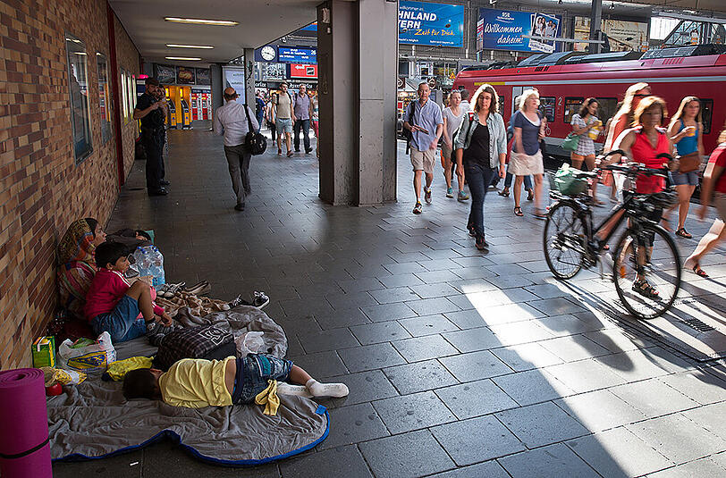 Tausende Flüchtlinge haben am Dienstag mit Zügen aus Ungarn den Münchner Hauptbahnhof erreicht.