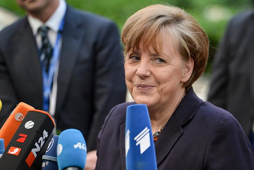 Bundeskanzlerin Angela Merkel (CDU) kommt zur Abschlusskundgebung für die OB-Stichwahl nach München.