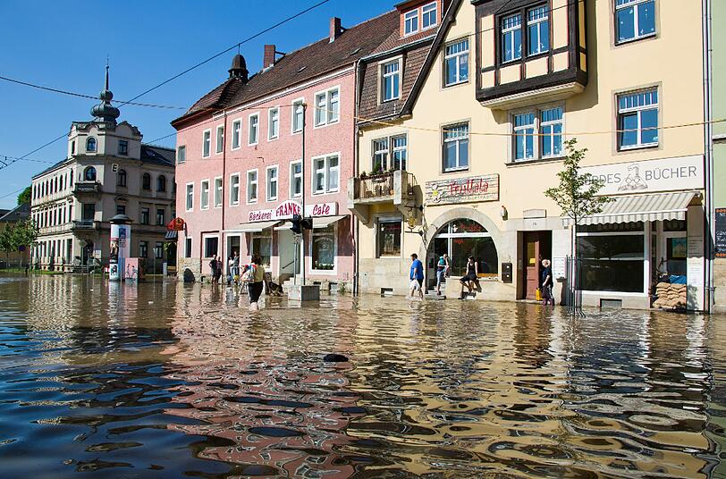 Aktuelle Fotos zum Hochwasser in Dresden: Bilder von der FLut