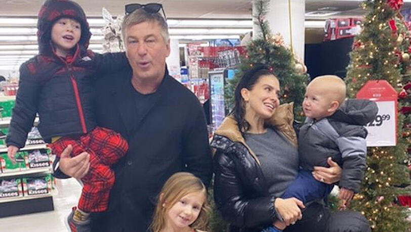 Familie Baldwins Besuch im Supermarkt Familie Baldwins Besuch im Supermarkt