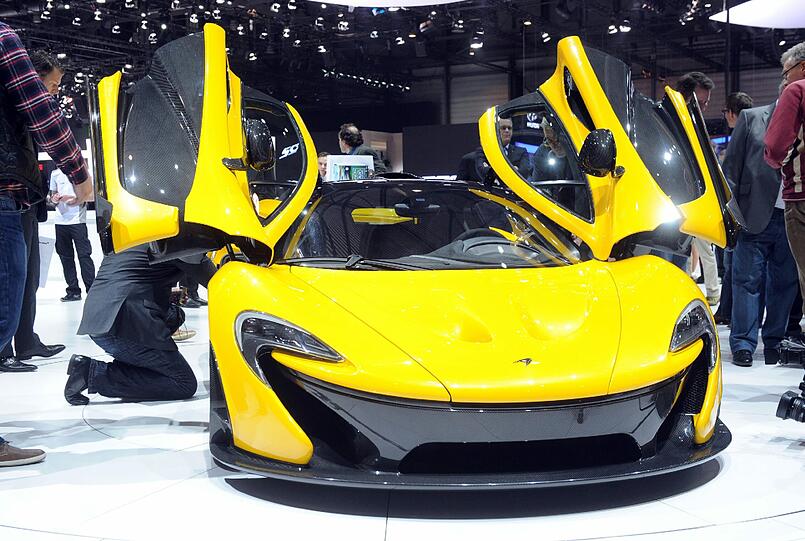 Auf dem 83. Autosalon Genf wird der McLaren p1 präsentiert. Foto: Uli Deck/dpa