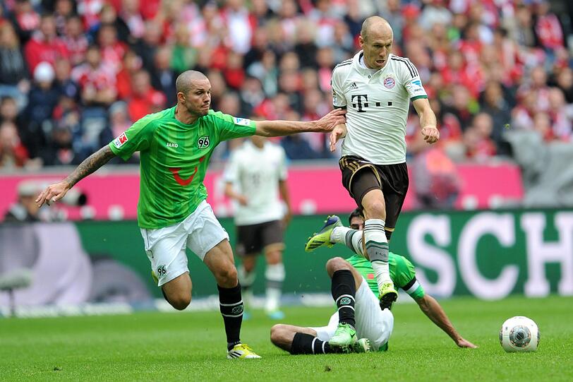 ARJEN ROBBEN NOTE 2 - Einer der Aktivsten. Ständiger Tordrang, mit gutem Tempo Richtung Glück. Gute Bälle in die Tiefe, leitete das 1:0 ein und war bei Ribérys 2:0 in Co-Produktion beteiligt. Verpasste das 3:0 (77.).