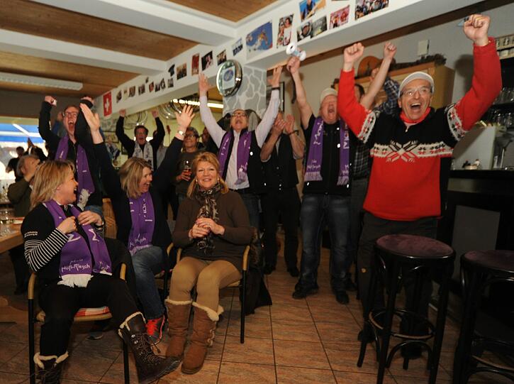 Dann flippt Leiner's Radl Bistro komplett aus: Maria hat Gold geholt!