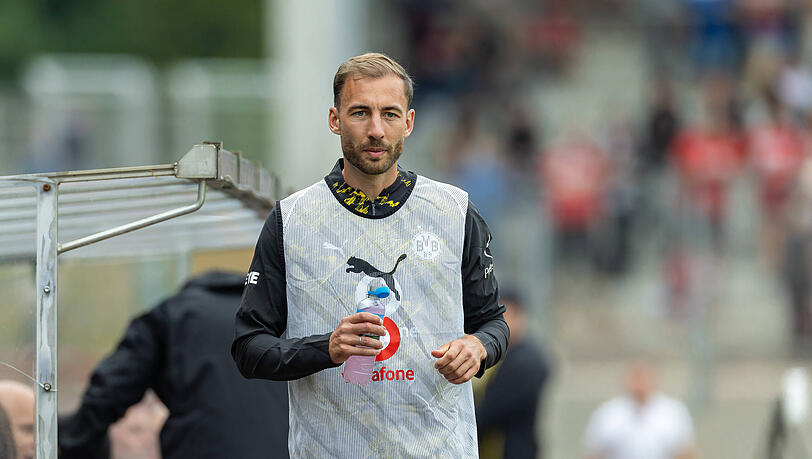 Michael Eberwein von Borussia Dortmund II verstärkt den TSV 1860. Michael Eberwein von Borussia Dortmund II verstärkt den TSV 1860.