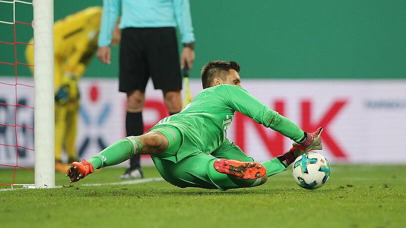Sven Ulreich avancierte zum Helden, als er den letzten Elfmeter von Timo Werner halten konnte.