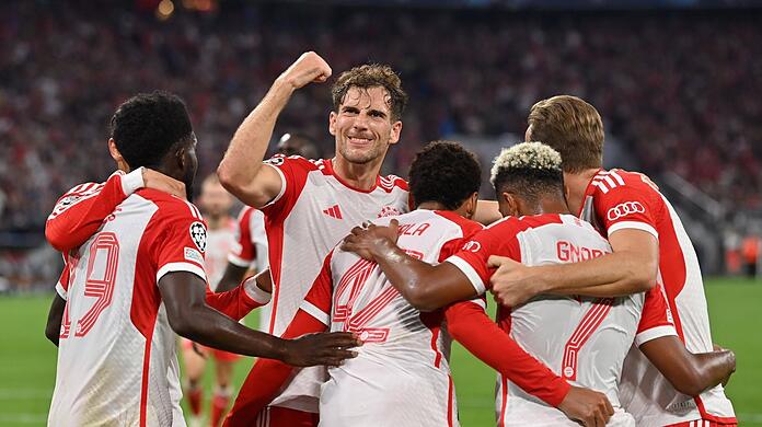 Bayerns wilder Achterbahn-Fußball - wie beim 4:3 gegen Manchester United bereitet - Trainer Thomas Tuchel so seine Sorgen.