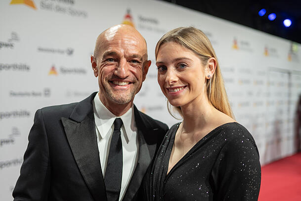 Modelagent Peyman Amin und Partnerin Sandra Apfelbeck haben mit Halloween nichts am Hut. Modelagent Peyman Amin und Partnerin Sandra Apfelbeck haben mit Halloween nichts am Hut.