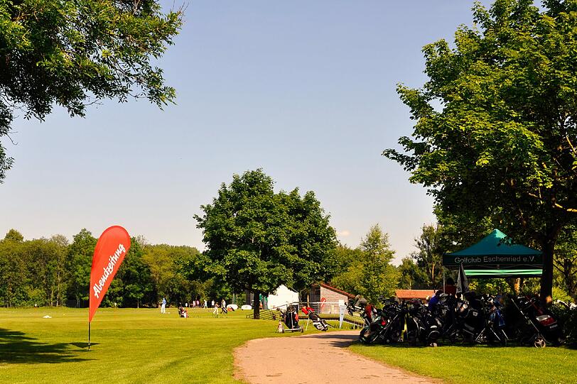 MUNICH GOLF MASTERS 2014: Die Bilder vom Turnier am Golfplatz "Münchner Golf Eschenried" vom 06. Juni 2014.
