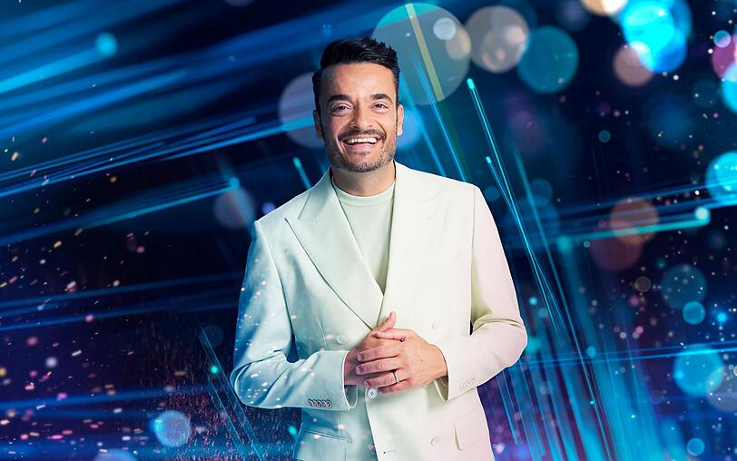Im Spätsommer 2021 ging Giovanni Zarrella erstmals mit seiner eigenen Musikshow auf Sendung, inzwischen ist er nicht mehr aus dem ZDF-Programm wegzudenken. Im Spätsommer 2021 ging Giovanni Zarrella erstmals mit seiner eigenen Musikshow auf Sendung, inzwischen ist er nicht mehr aus dem ZDF-Programm wegzudenken.