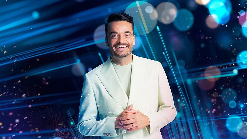 Im Spätsommer 2021 ging Giovanni Zarrella erstmals mit seiner eigenen Musikshow auf Sendung, inzwischen ist er nicht mehr aus dem ZDF-Programm wegzudenken. Im Spätsommer 2021 ging Giovanni Zarrella erstmals mit seiner eigenen Musikshow auf Sendung, inzwischen ist er nicht mehr aus dem ZDF-Programm wegzudenken.