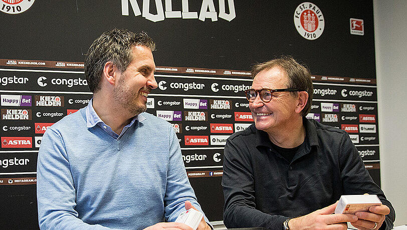 St.-Pauli-Sportdirektor Thomas Meggle (links) und Trainer Ewald Lienen. St.-Pauli-Sportdirektor Thomas Meggle (links) und Trainer Ewald Lienen.