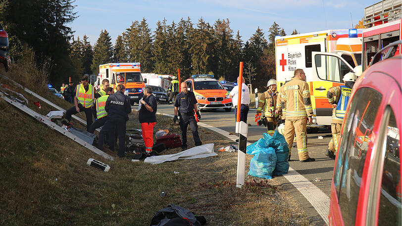 Bilder vom Unfallort an der A9.