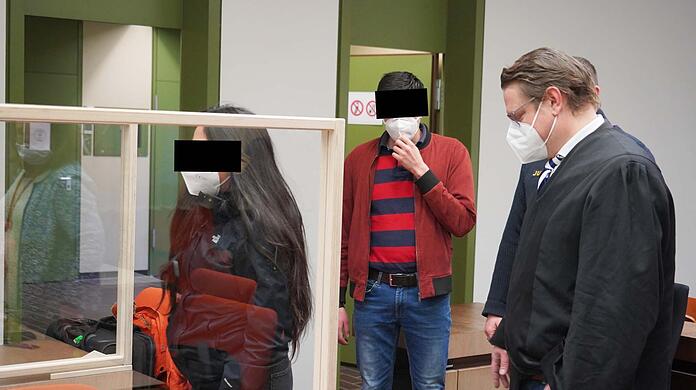 Die Einbrecher-Bande steht nun vor Gericht.