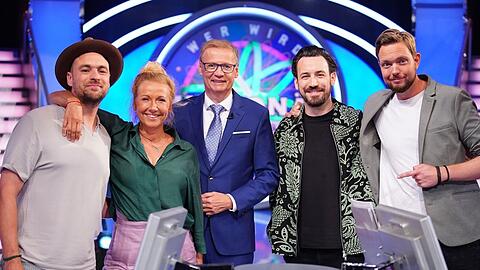 v.l.: Max Mutzke, Andrea Kiewel, Moderator Günther Jauch, Jan Köppen, Bastian Bielendorfer.