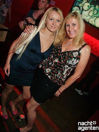Extrem viel nackte Haut gab?s am Freitag beim 8 Jahre Partypusher im Sugar zu sehen. Mehr Bilder unter: www.nachtagenten.de.