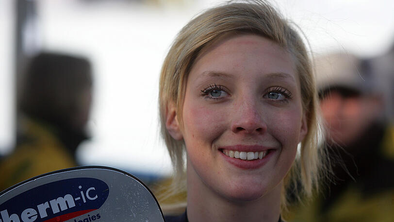 Snowboard-Star Isabella Laböck hört auf. Im April beginnt zunächst ihre Praktikumszeit bei der Bundespolizei. Ein Bilder-Streifzug durch ihre Karriere. 2007...