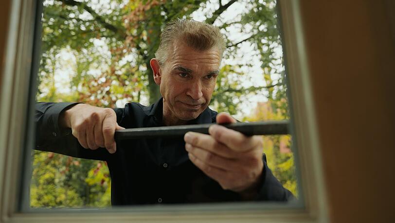 Hermann Wenning ist fr&uuml;her selbst in H&auml;user eingebrochen, mittlerweile ist er Autor und Experte f&uuml;r Einbruchpr&auml;vention.