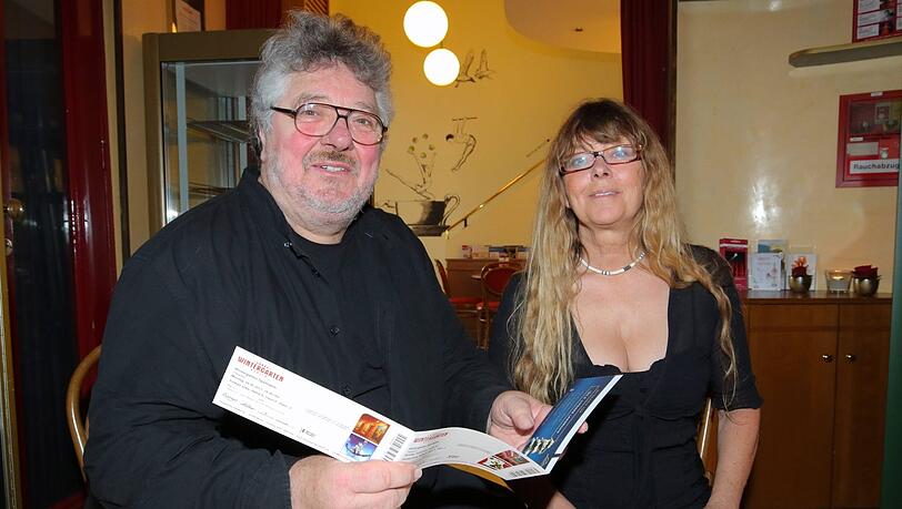 Michael Schanze mit Partnerin Uschi Köhl. Michael Schanze mit Partnerin Uschi Köhl.