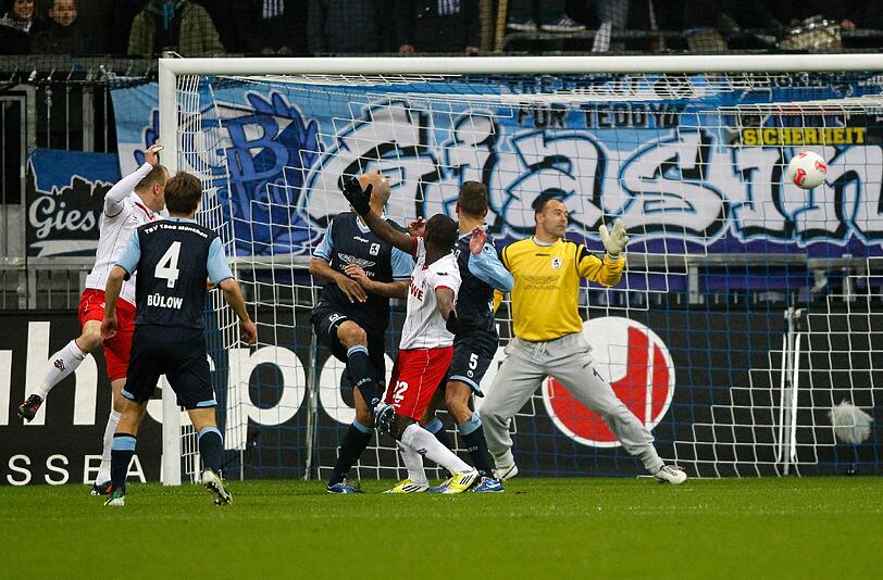 Die Löwen gegen Köln - sehen Sie hier die Bilder des Spiels.