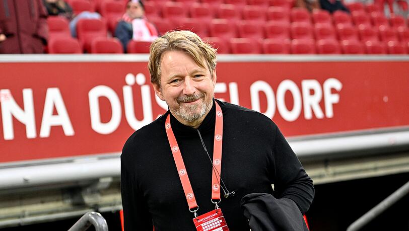 Premiere im Stadion f&uuml;r Fortunas neuen Sportvorstand Sven Mislintat.