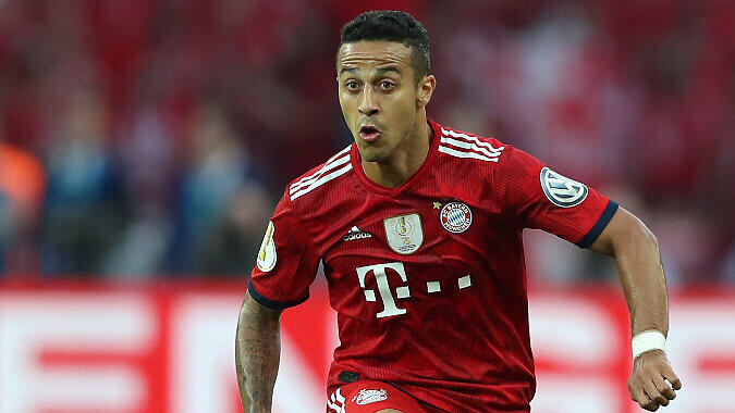 Mittelfeldspieler Thiago steht seit 2013 beim FC Bayern unter Vertrag. Sein Marktwert liegt laut "transfermarkt.de" bei 60 Millionen Euro.