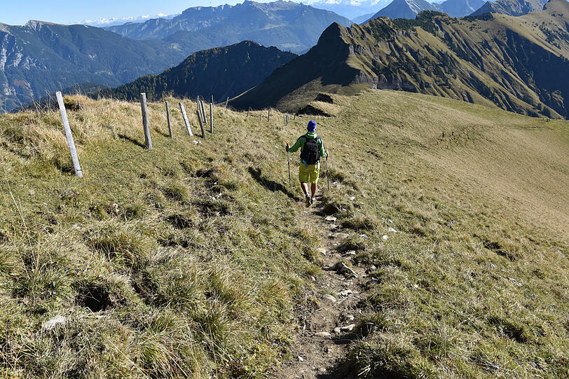 Landschaft unterhalb des Juifen-Gipfels.