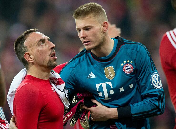 Lukas Raeder: In zwei Saisons schaffte es der Torhüter nicht über die Reserve der Bayern hinaus. 2014 patzte er im Relegationsspiel der Reserve - der Aufstieg in die dritte Liga platzte damit in letzter Sekunde. So blieb es für den 22-Jährigen bei drei Profi-Einsätzen und 39 Spiele für die Bayern-Reserve. Verließ die Roten im Sommer 2014.