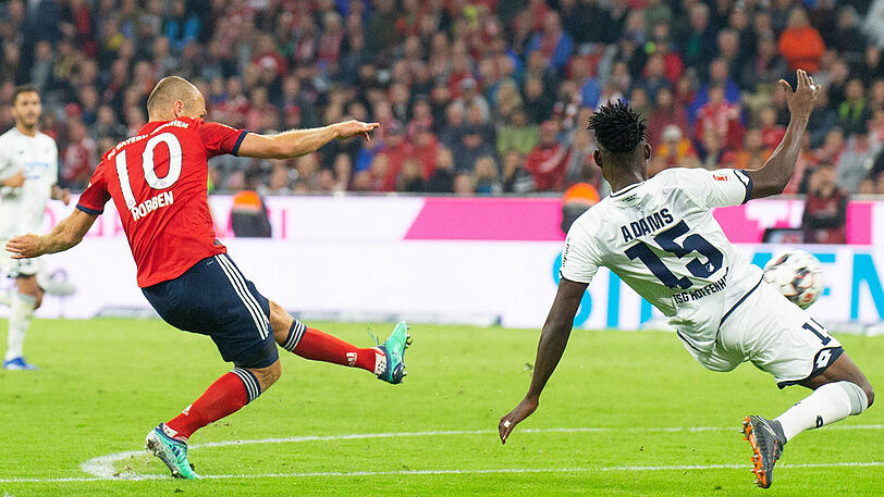 ARJEN ROBBEN, NOTE 2: Kam in der Nachspielzeit der ersten Halbzeit für Coman. Vergab eine gute Chance (54.), dann lief er bei Lewys Elfer zu früh in den Strafraum. Und erzielte noch volley das 3:1 (90.).