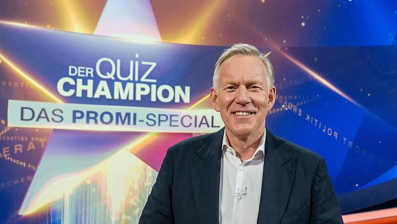 "Der Quiz-Champion": Moderator Johannes B. Kerner bittet Promis zum Rätselraten.