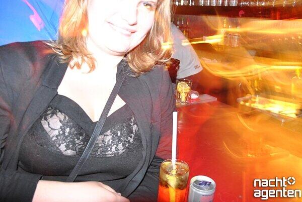 Das Münchner Partyvolk leitete mit dem legendären MilchBar Freitag das Partywochenende ein. Mehr Bilder unter: www.nachtagenten.de.