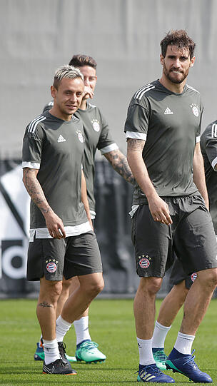 Die Bayern beim Abschlusstraining am Dienstag vor dem Kracher gegen Real Madrid. Klicken Sie sich durch die Bilder.
