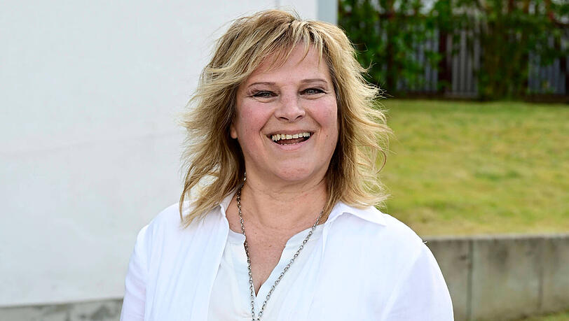 Bayerisches Cowgirl: Nicki strahlt