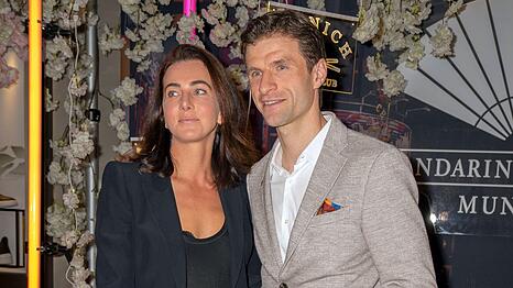 Lisa und Thomas Müller bei einem Event in München im Jahr 2024.